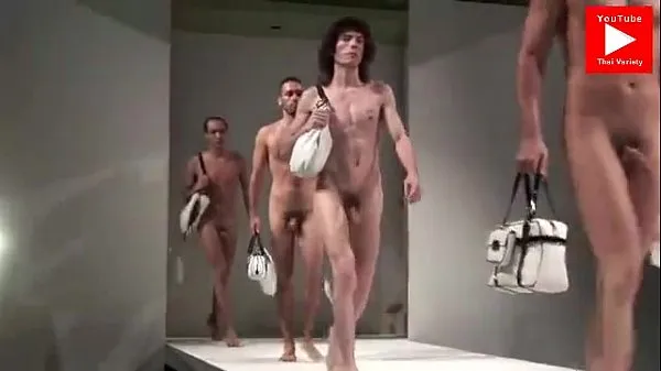XXX Naked guys on fashion show วิดีโอยอดนิยม