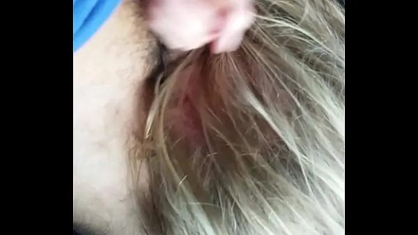 XXX Blond blowing me in my car Video teratas
