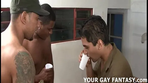 XXX Its too late to back out of your first gay threesome أفضل مقاطع الفيديو
