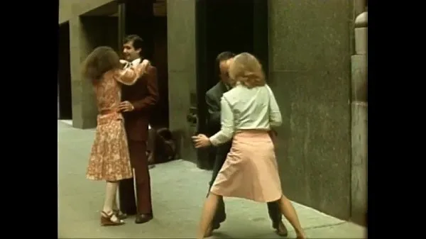 XXX سب سے اوپر کی ویڈیوز Joy - 1977