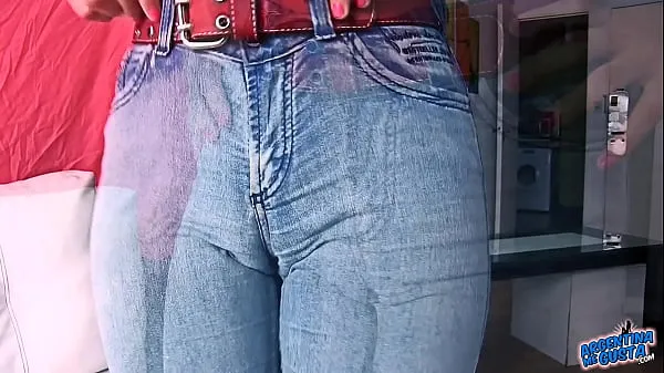 XXX Cameltoe Jeans Perfect Body Latina! Ass, Tits, Pussy! Amazing top Video