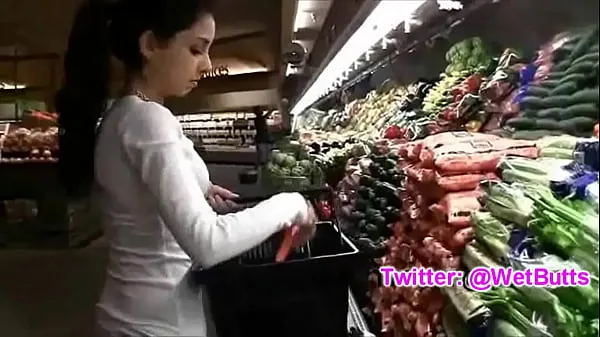 XXX Teenage playing with carrot on the market top video's