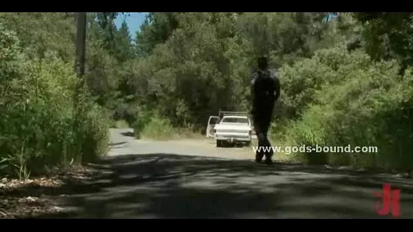 XXX Pervert gay driver catches hitchhiker วิดีโอยอดนิยม
