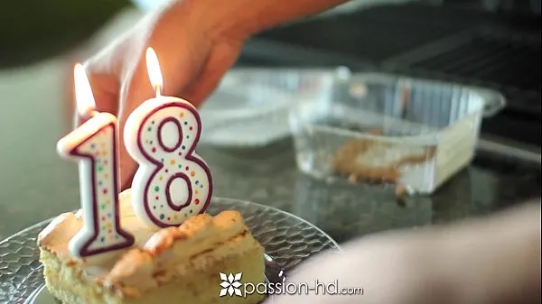 XXX Passion-HD - Cassidy Ryan naughty 18th birthday gift วิดีโอยอดนิยม