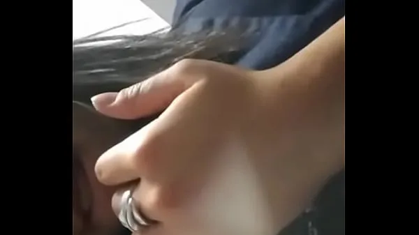 XXX Bitch can't stand and touches herself in the office najboljših videoposnetkov