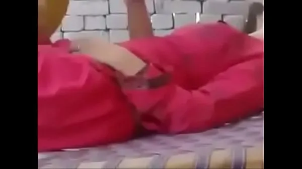 XXX pakistani girls kissing and having fun κορυφαία βίντεο