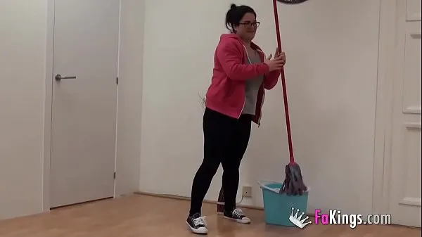 XXX Cleaning lady was tidying up our studios, but Julius was waiting for her top Videos