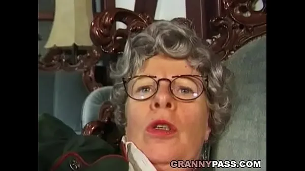 XXX Granny Fingers Her Ass top Video