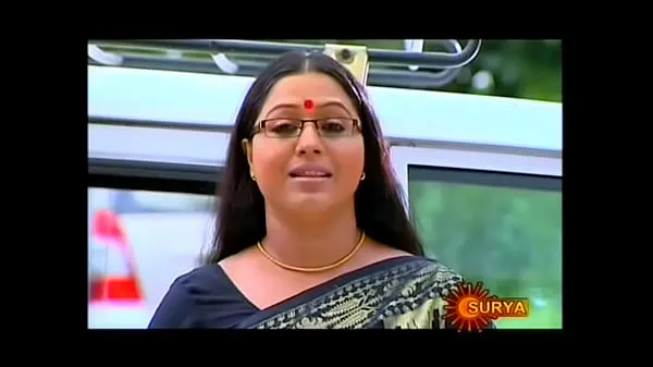 XXX Mallu Serial Actress Lakshmi Priya Navel Through Saree κορυφαία βίντεο