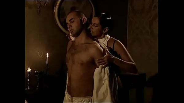 XXX The best of italian porn: Les Marquises De Sade Video teratas