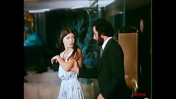 XXX does anyone know her name or movie ?? french vintage Video hàng đầu