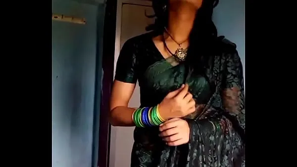 XXX Crossdresser in green saree top Videos