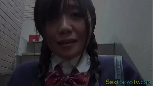 XXX سب سے اوپر کی ویڈیوز Japanese teen flashing