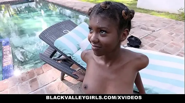 XXX BlackValleyGirls - Hot Ebony Teen (Daizy Cooper) Fucks Swim Coach热门视频