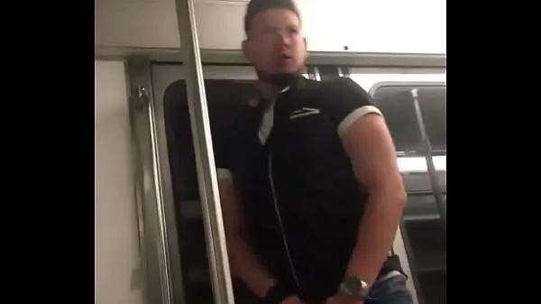 XXX Sucking Huge Cock In The Subway κορυφαία βίντεο