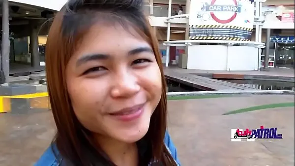 XXX Smiling Thai babe gets foreign penis bästa videor