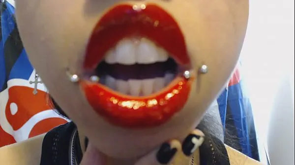 XXX Bright Red Lips Drool and Spit a LOT of Saliva top Videos