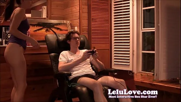 XXX Lelu Love Fucks Her Gamer Boyfriend أفضل مقاطع الفيديو