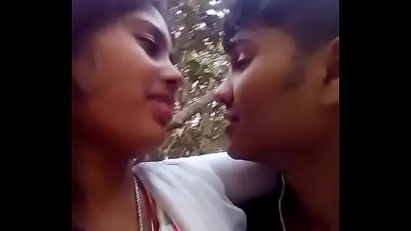 XXX سب سے اوپر کی ویڈیوز Kissing