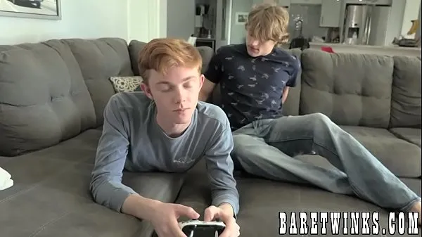 XXX Smooth twink buds swap video games for barebacking热门视频