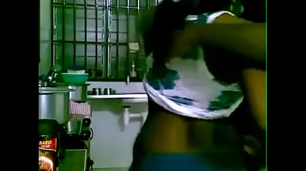 XXX Tamil Girl Sex with House owner suosituinta videota