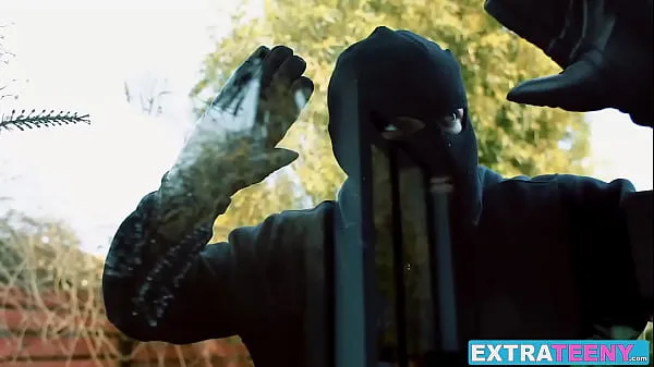 XXX سب سے اوپر کی ویڈیوز 18yo Zoe Clark fed cum after riding masked thugs big dick