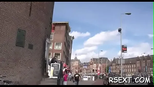 XXX سب سے اوپر کی ویڈیوز Aged dude takes a tour to visit the amsterdam prostitutes