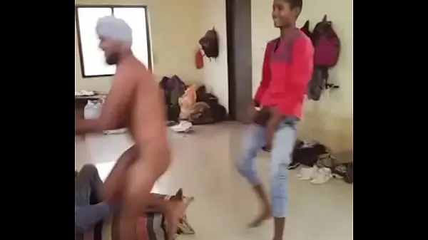 XXX Nude dance top videa