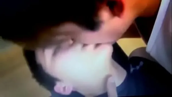 XXX GAY TEENS sucking tongues top video's