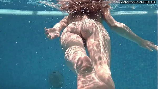 XXX Nicole Pearl water fun naked suosituinta videota