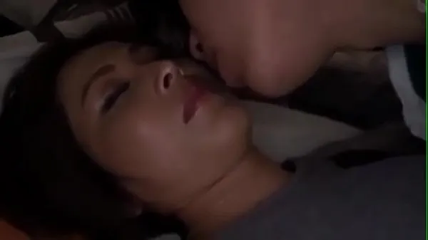 XXX Japanese Got Fucked by Her Boy While She Was s热门视频