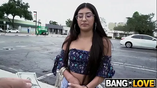 XXX سب سے اوپر کی ویڈیوز Binky Beaz Gets Fucked For Fake Cash