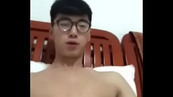 XXX hot chinese boy cam / asian boy top videa
