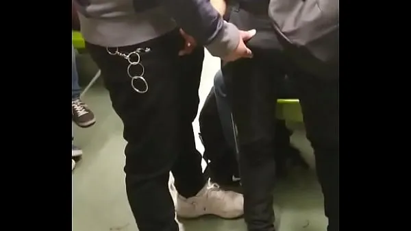 XXX subway pickup najlepšie videá