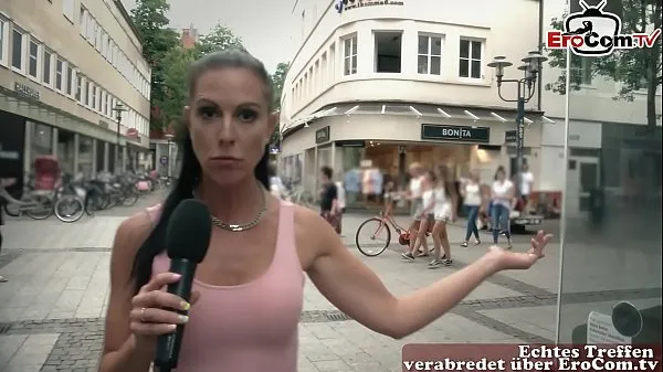 XXX German milf pick up guy at street casting for fuck Video hàng đầu