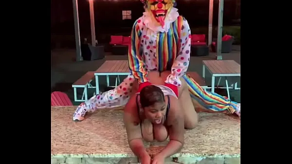 XXX Gibby The Clown invents new sex position called “The Spider-Man najlepšie videá