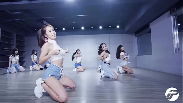 XXX Public Account [Meow Dirty] Hyuna Super Short Denim Hot Dance Practice Room Version top videa
