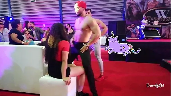 XXX Vlog sex expo 2020 | I kissed with ELLA REESE | Agatha dolly Video teratas