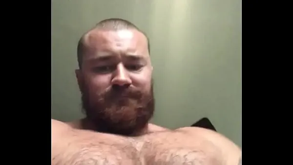 XXX Hot Dominant Musclebear Flexing and Showing Huge Dick. Sexy Alpha Muscle Worship toppvideoer