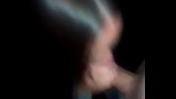 XXX My girlfriend sucking a friend's cock while I film najlepšie videá