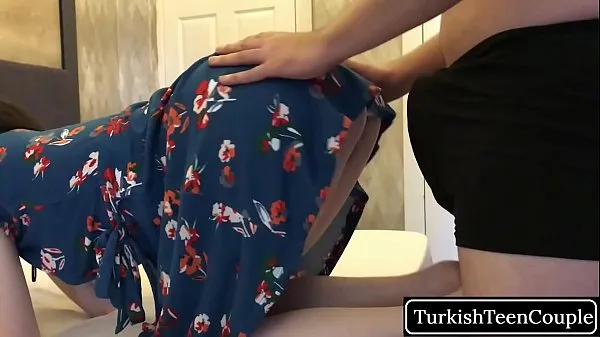 XXX Turkish Stepmom seduces her stepson and gets fucked κορυφαία βίντεο