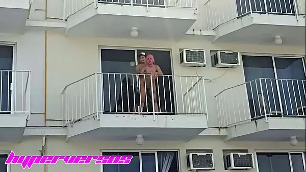 XXX Hot couple starts to fuck on the balcony of the hotel in Acapulco, the waitress notices it and doesn't say anything to them top videoer