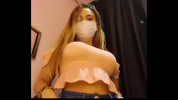 XXX I was catched on the fitting room of a store squirting my ted... twitter: bolivianamimi Video hàng đầu