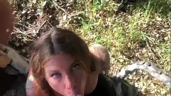 XXX Awesome outdoor blowjob and cumshot suosituinta videota