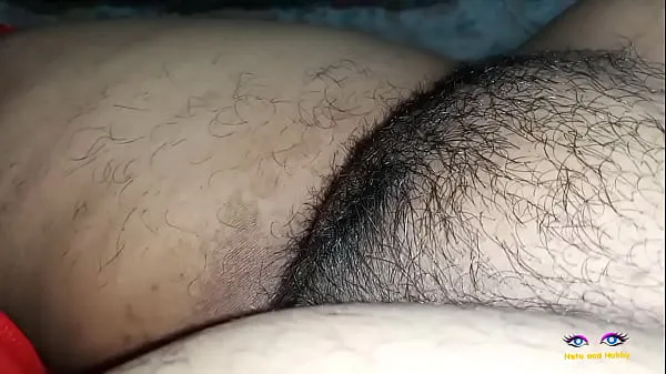 XXX Indian Beauty Netu Bhabhi with Big Boobs and Hairy Pussy showing her beautiful body热门视频