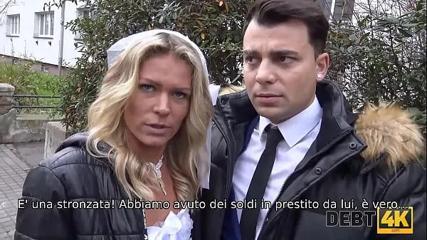 XXX DEBT4k. A big debt is the reason why the girl gets fucked in the presence of the groom najlepšie videá