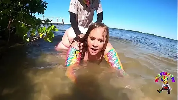 XXX Gibby the clown fucks Tampa whore on the great sea dock top Videos