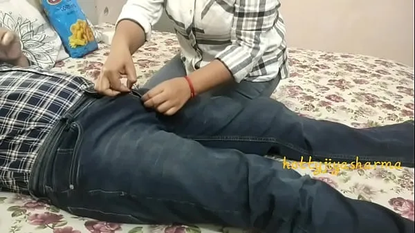 XXX xxx desi fucking with husband's friend | hindi dirty talks Video teratas