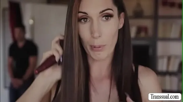XXX سب سے اوپر کی ویڈیوز Stepson bangs the ass of her trans stepmom
