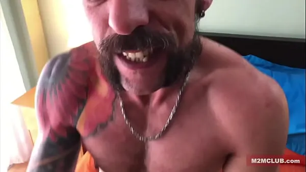 XXX Bisex Macho Man Barebacking a Faggot أفضل مقاطع الفيديو